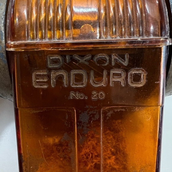 1960s Vintage Dixon‎ Enduro Table Mount Pencil Sharpener Amber Version Model #20 - Picture 2 of 7